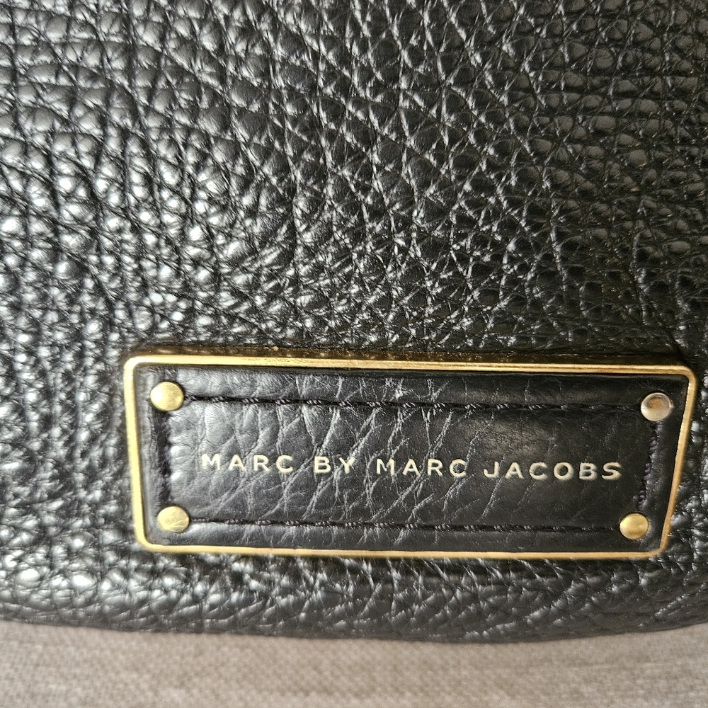 Marc By Marc Jacobs Too Hot to Handle Hobo Bag Leather Black - Picture 3 of 17
